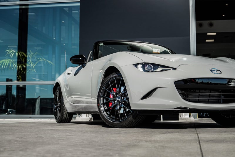 2025 Mazda MX-5 Roadster Gt 2.0P image 4