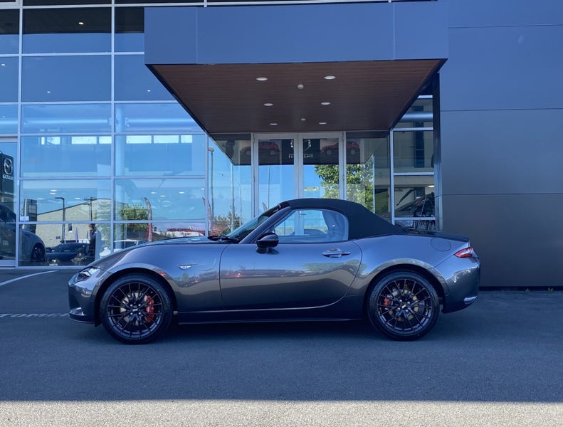2025 Mazda MX-5 Roadster Gt 2.0P/6Mt image 2