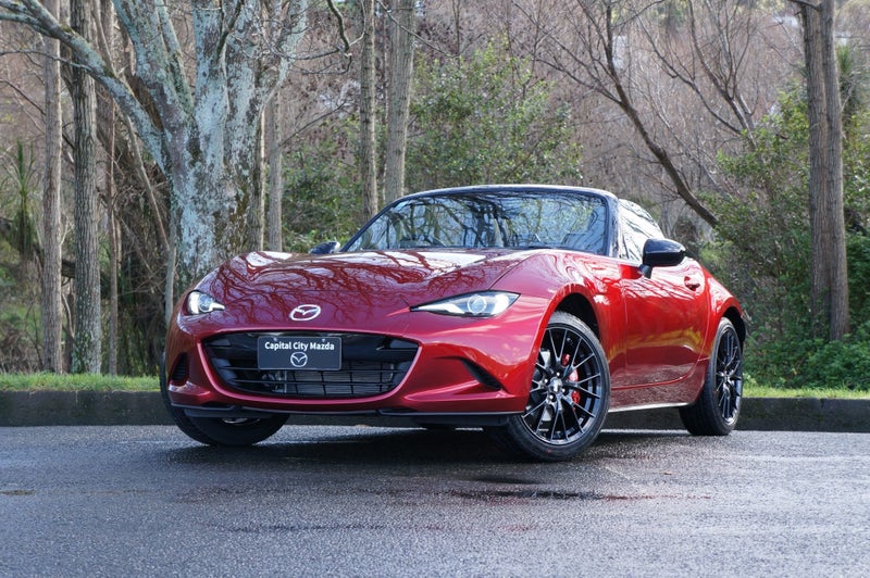 2025 Mazda MX-5 U 2.0 Roadster GT 6MT image 4