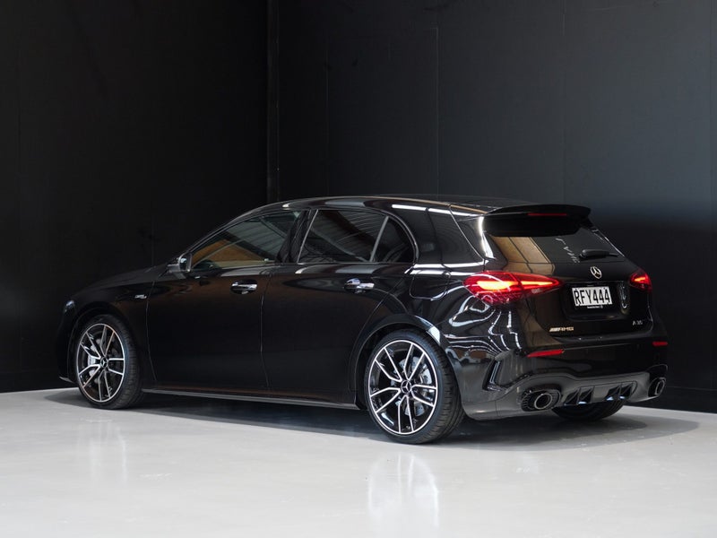 2025 Mercedes-Benz A 35 AMG 4Matic image 2