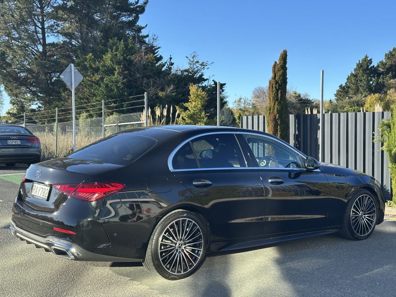 2025 Mercedes-Benz C 300 Sedan image 3