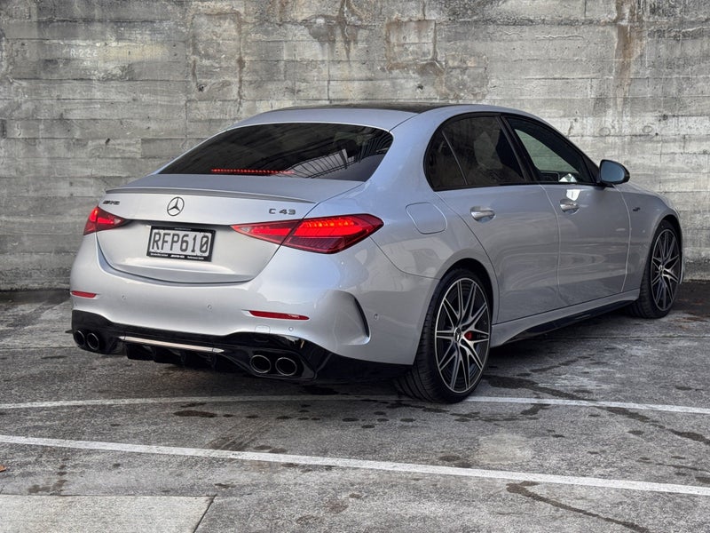 2025 Mercedes-Benz C 43 AMG 4M EDITION R image 3