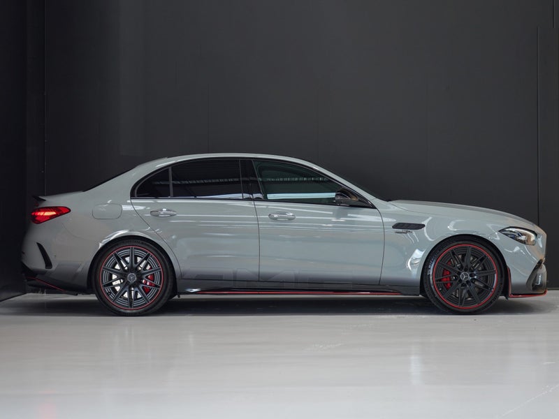 2025 Mercedes-Benz C 63 S AMG 4Matic image 3