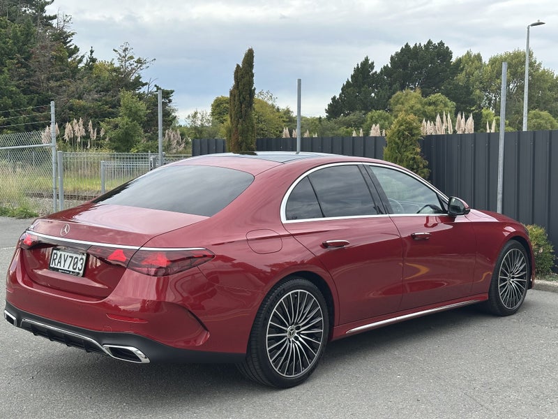 2025 Mercedes-Benz E 300 AMG LINE | 4MATIC image 3