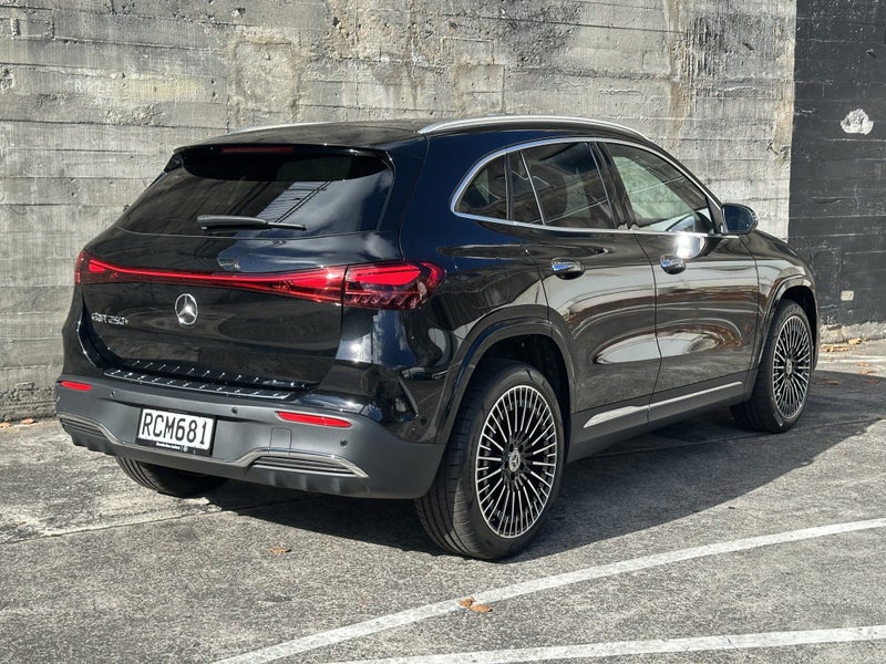 2025 Mercedes-Benz EQA 250+ 70KWH/EV/FD image 3
