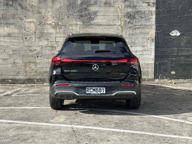 2025 Mercedes-Benz EQA 250+ 70KWH/EV/FD image 4