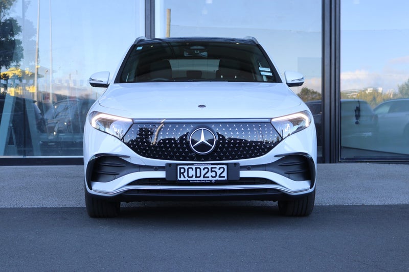 2025 Mercedes-Benz EQA 250+ 70Kwh - NZ New image 2