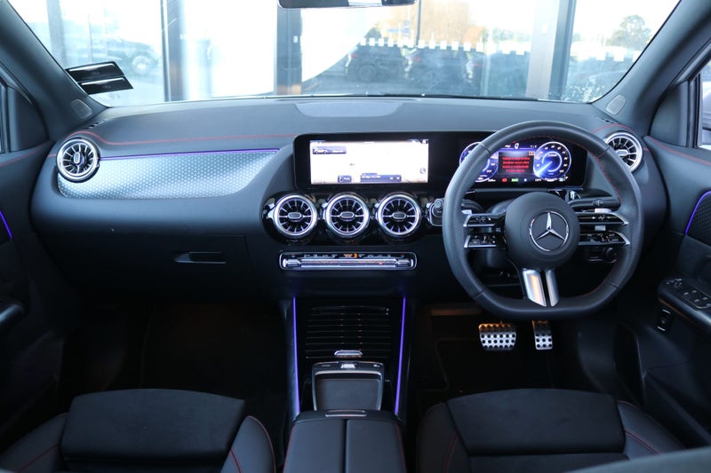 2025 Mercedes-Benz EQA 250+ 70Kwh - NZ New image 4