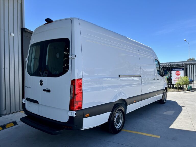 2025 Mercedes-Benz eSprinter - Latest Model LWB... image 4