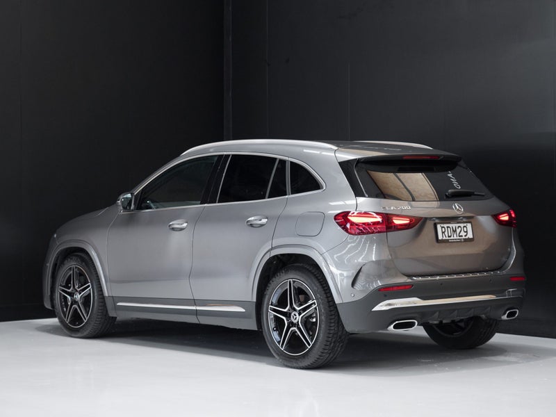 2025 Mercedes-Benz GLA 200 AMG Line *NZ New* image 2
