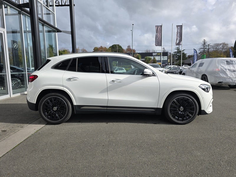 2025 Mercedes-Benz GLA 250 2.0L Turbo 165kw GLA... image 2