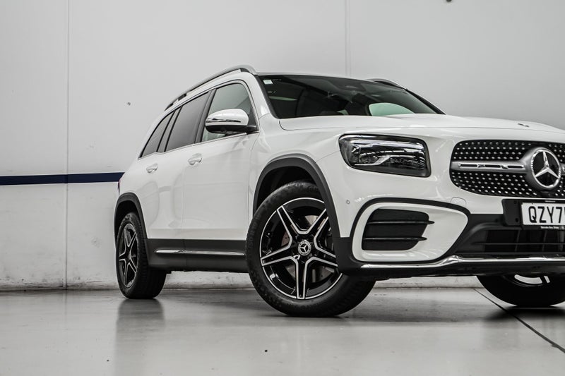2025 Mercedes-Benz GLB 250 AMG Line *NZ New* image 4