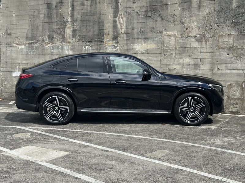 2025 Mercedes-Benz GLC 300 GLC300 COUPE 2.0PMH/4WD image 2