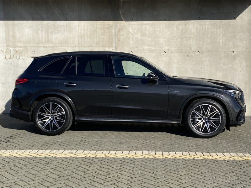 2025 Mercedes-Benz GLC 43 AMG 2.0Lt Turbocharge... image 3