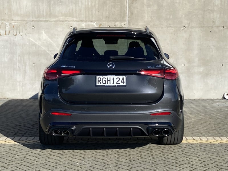 2025 Mercedes-Benz GLC 43 AMG 2.0Lt Turbocharge... image 5