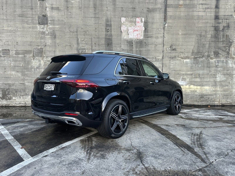 2025 Mercedes-Benz GLE 300 d 300D 2.0DT/4WD/9AT image 3