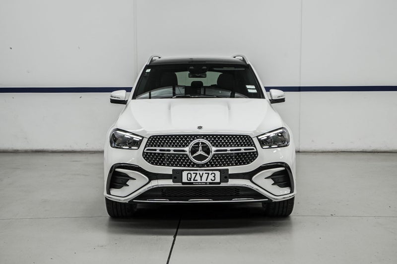 2025 Mercedes-Benz GLE 450 d AMG Line 4Matic SUV image 5
