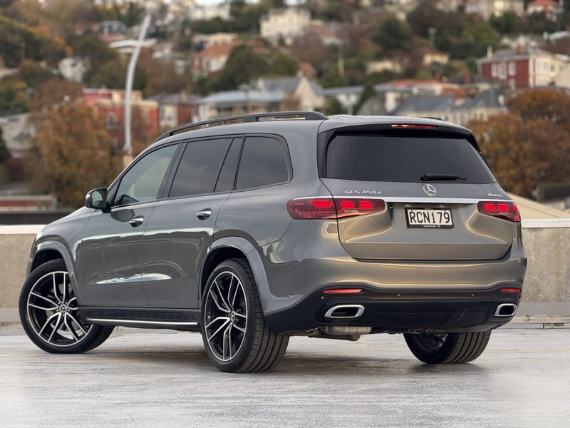2025 Mercedes-Benz GLS 450 d GLS450D image 2