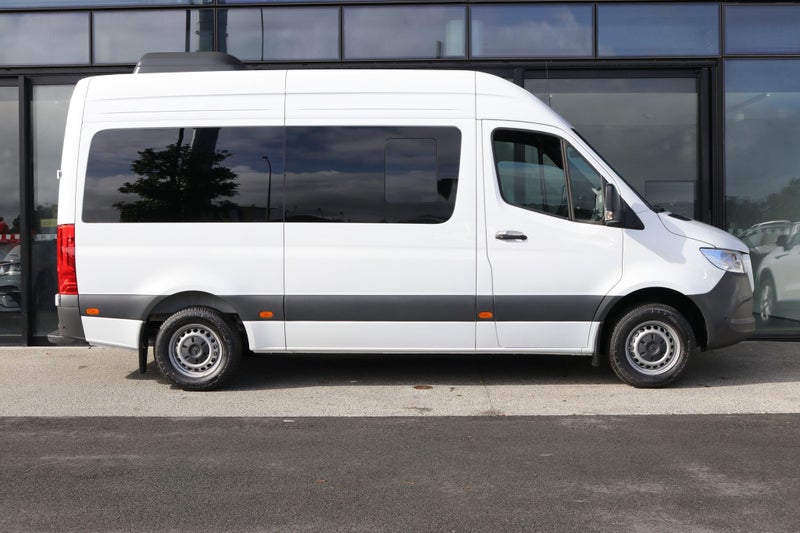 2025 Mercedes-Benz Sprinter 315 MWB High Roof -... image 2