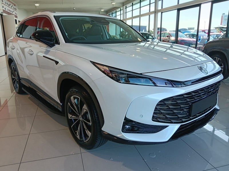 2025 MG HS 1.5 Essence Super Hybrid Auto image 1