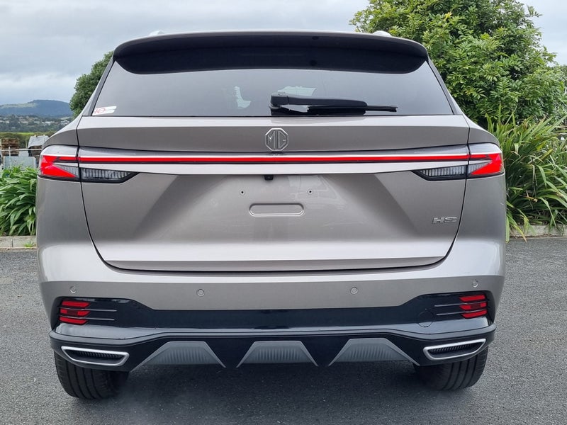 2025 MG HS Essence 1.5 Petrol 7 Speed image 4