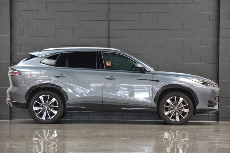 2025 MG HS Essence 1.5 Turbo image 3