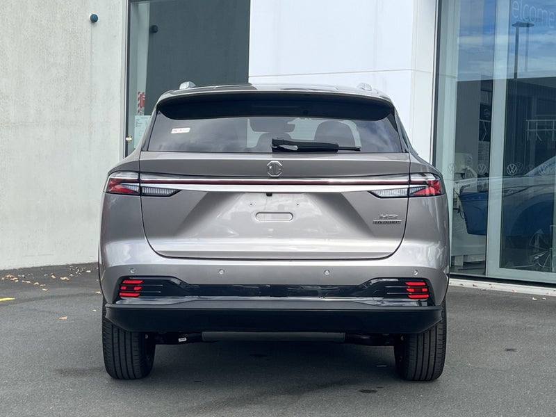 2025 MG HS Essence 1.5Pht/3Hd image 5