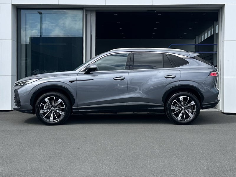 2025 MG HS Essence Hybrid+ image 3