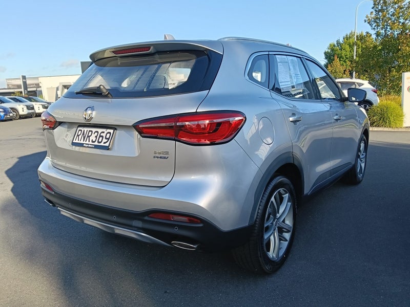 2025 MG HS Essence PHEV image 5