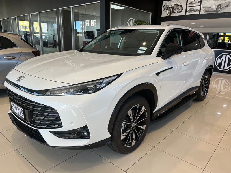 2025 MG HS Essence Phev/3Hd image 3