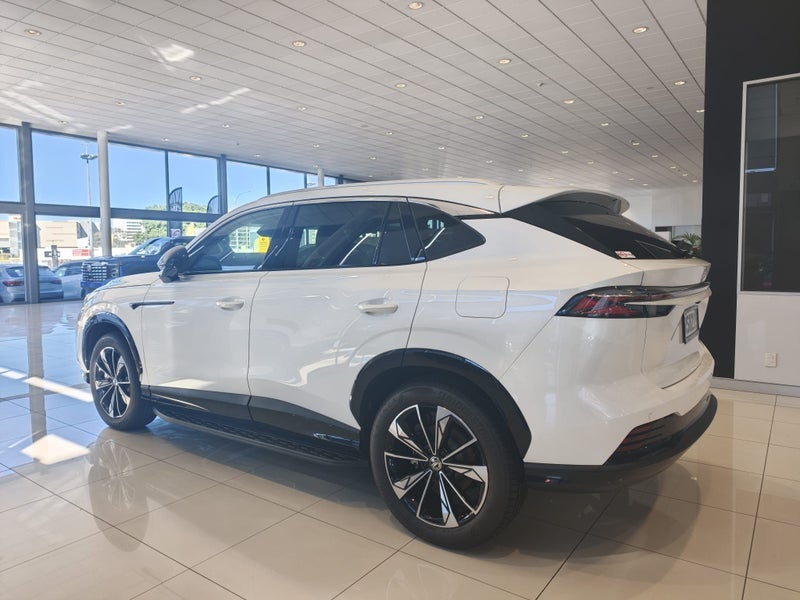 2025 MG HS Essence Phev/3Hd image 5