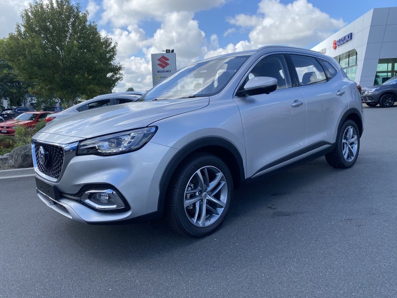 2025 MG HS Essence PHEV image 3