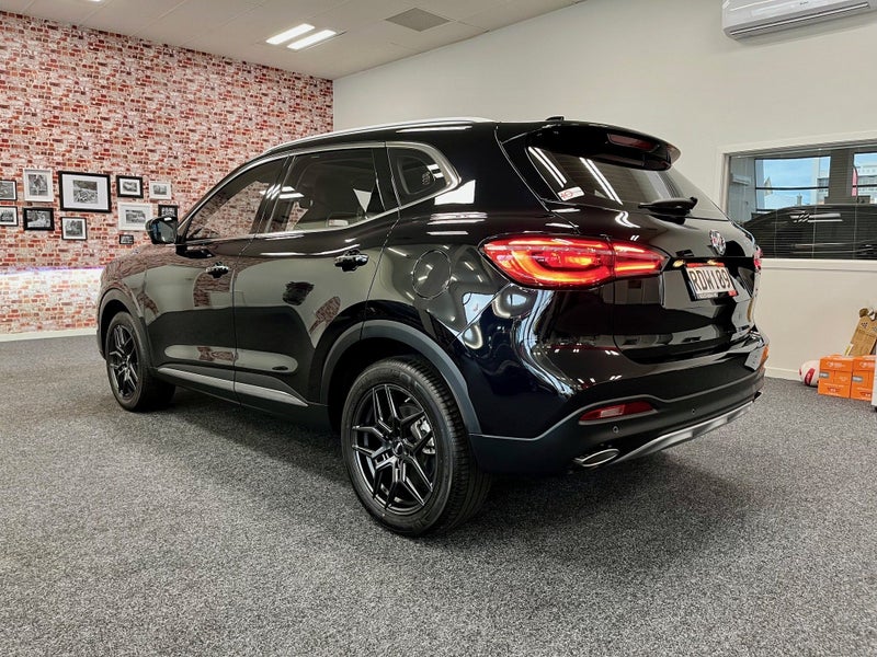 2025 MG HS Essence Plug-In Hybrid image 4