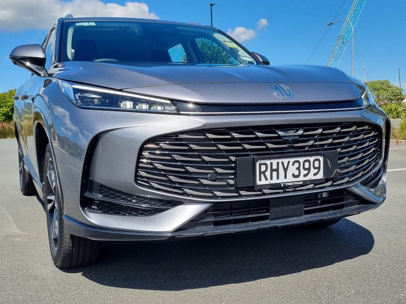 2025 MG HS Excite 1.5Pht/3Hd image 5