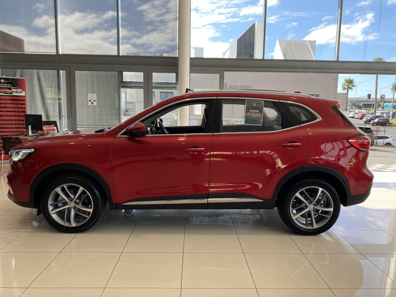 2025 MG HS Phev/10Hd image 4