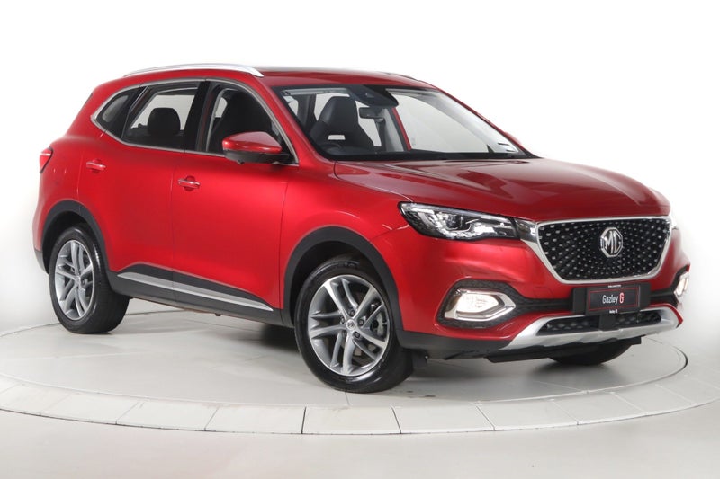 2025 MG HS PHEV Essence image 3
