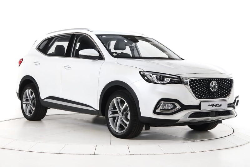 2025 MG HS PHEV Essence image 3