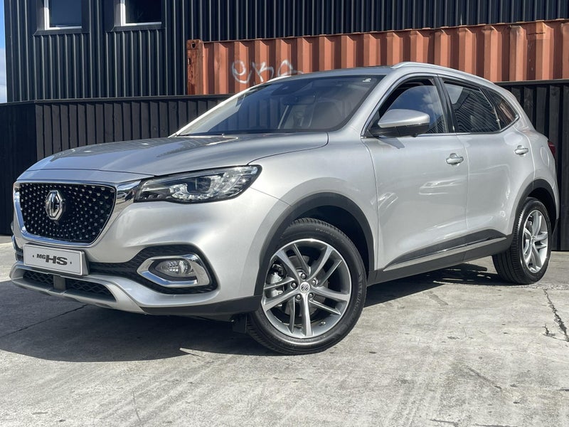 2025 MG HS PHEV Essence image 5