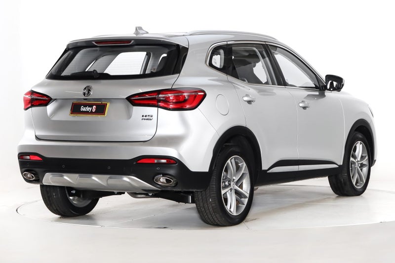 2025 MG HS PHEV Essence image 2