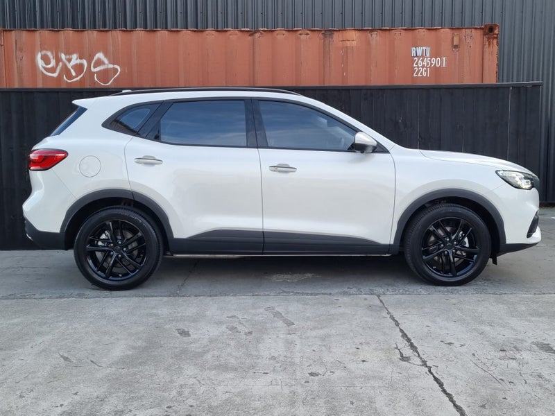 2025 MG HS PHEV Essence BLACK EDITION !! image 3