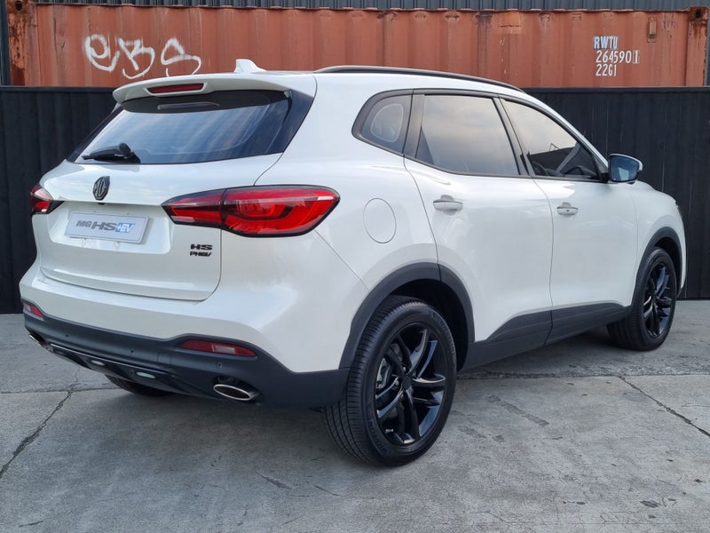 2025 MG HS PHEV Essence BLACK EDITION !! image 4