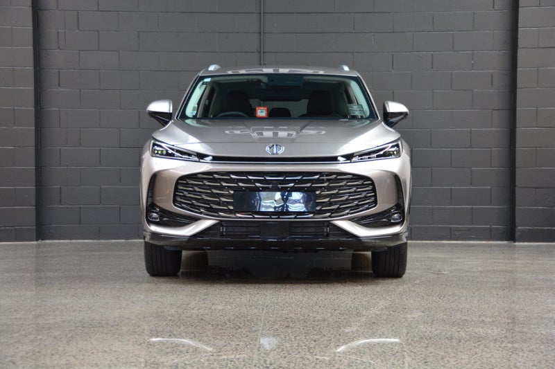 2025 MG HS PHEV Excite image 2