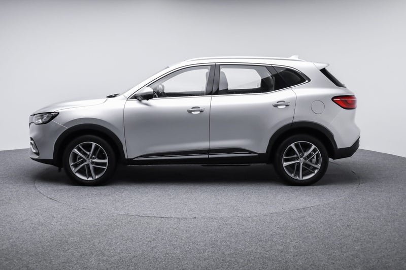2025 MG HS Plus EV Essence image 4