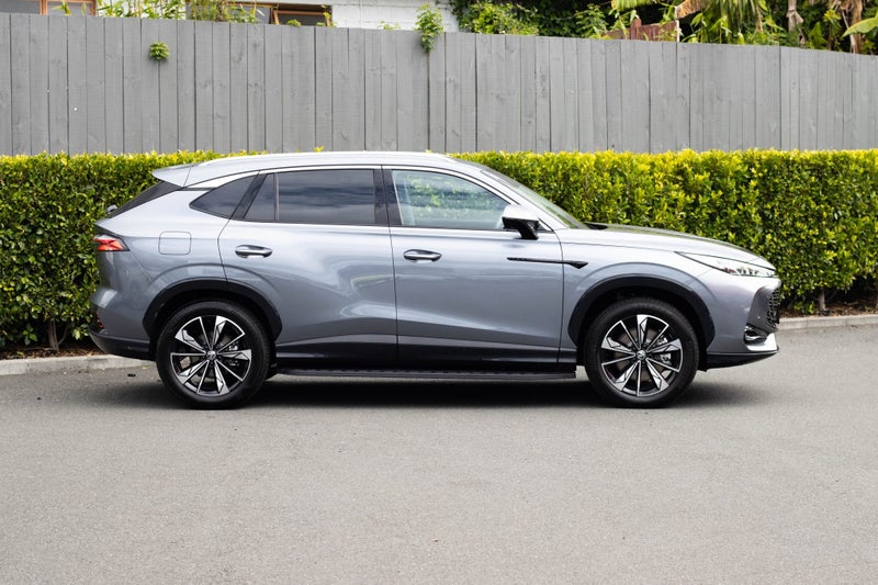 2025 MG HS Super PHEV Essence Essence Phev/3Hd image 2