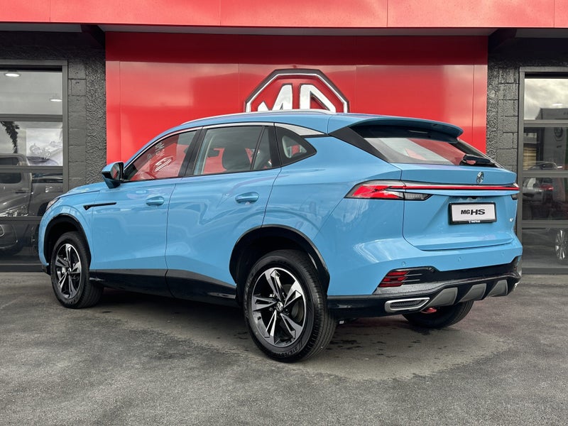 2025 MG HS VIBE 1.5L Petrol Turbo - 7 Speed image 4