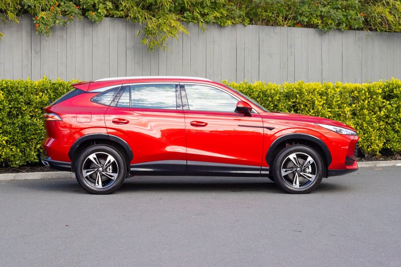 2025 MG HS Vibe 1.5T 5DR SUV image 2