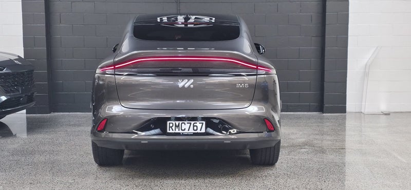 2025 MG IM6 Platinum 100kWh image 5