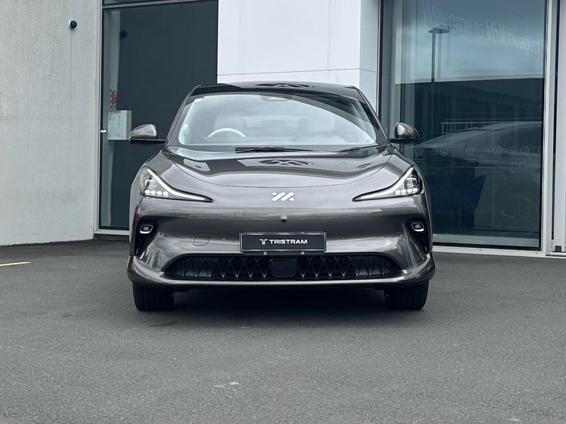 2025 MG IM6 Platinum 100KWH/EV image 2