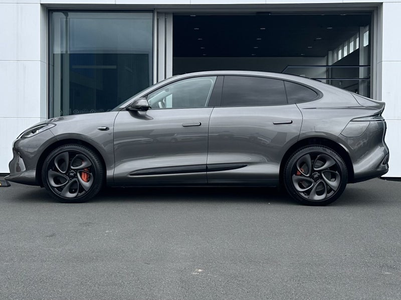 2025 MG IM6 Platinum 100KWH/EV image 3