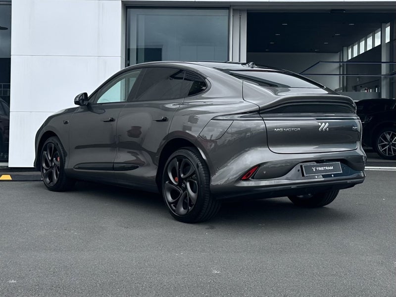 2025 MG IM6 Platinum 100KWH/EV image 5